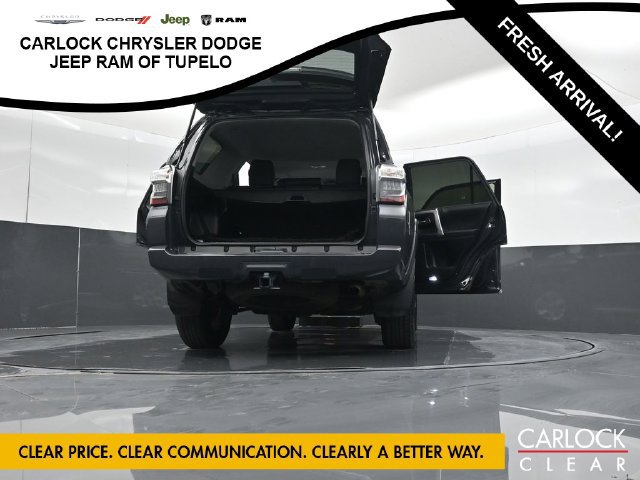 Used 2024 Toyota 4Runner SR5 Premium w/ Moonroof Package AWD/4WD image 63