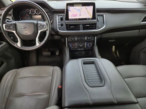 Used 2021 Chevrolet Tahoe Z71 w/ Rear Media and Nav Package AWD/4WD image 8