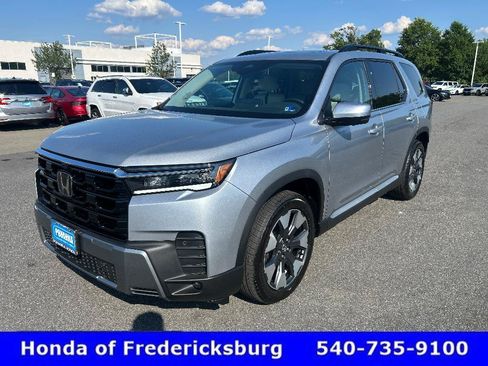 Certified 2026 Honda Pilot Touring image 1