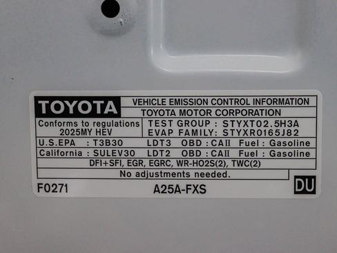 Certified 2025 Toyota Grand Highlander AWD Hybrid image 43