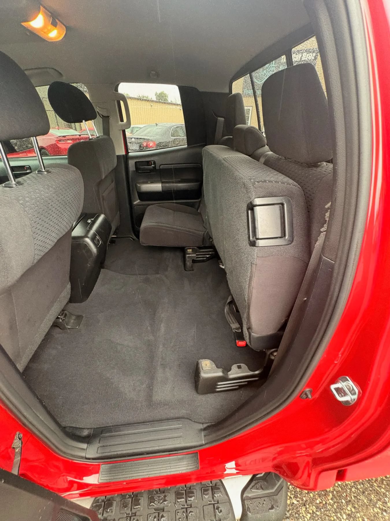 Used 2011 Toyota Tundra 4x4 Double Cab w/ SR5 Pkg image 42