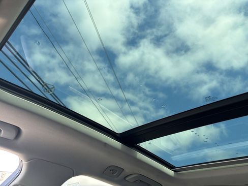 Used 2015 Audi A4 Premium Plus w/ Technology Package image 21