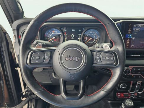 Used 2024 Jeep Wrangler Unlimited Rubicon 392 AWD/4WD image 22