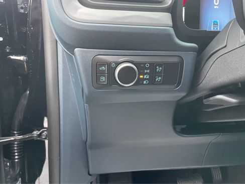 New 2025 Ford Maverick XL w/ Equipment Group 101A image 13