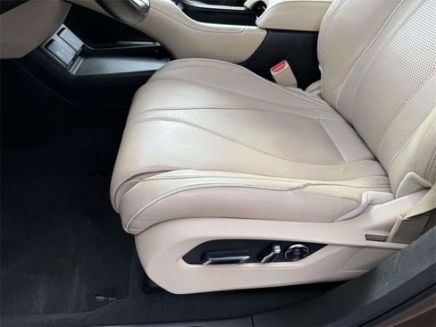 Used 2019 Acura RDX AWD w/ Advance Package image 13