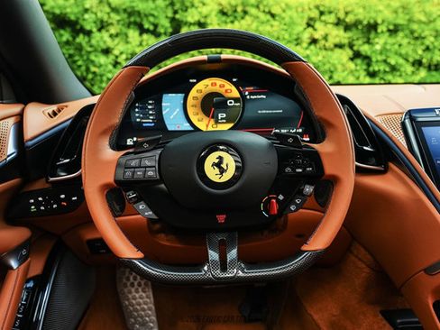 Used 2026 Ferrari Roma Spider RWD image 54
