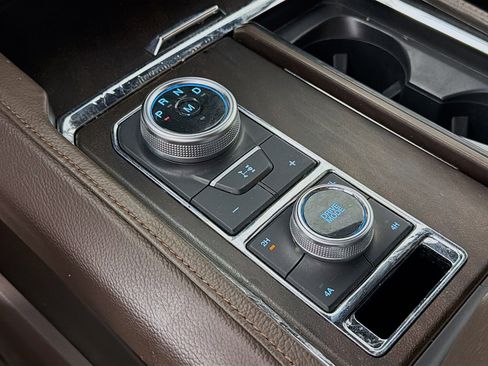 Used 2022 Ford Expedition King Ranch image 20