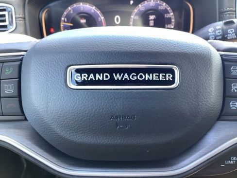 New 2026 Jeep Grand Wagoneer L Limited AWD/4WD image 32