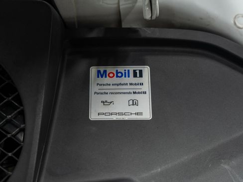 Used 2018 Porsche 911 Carrera GTS image 44