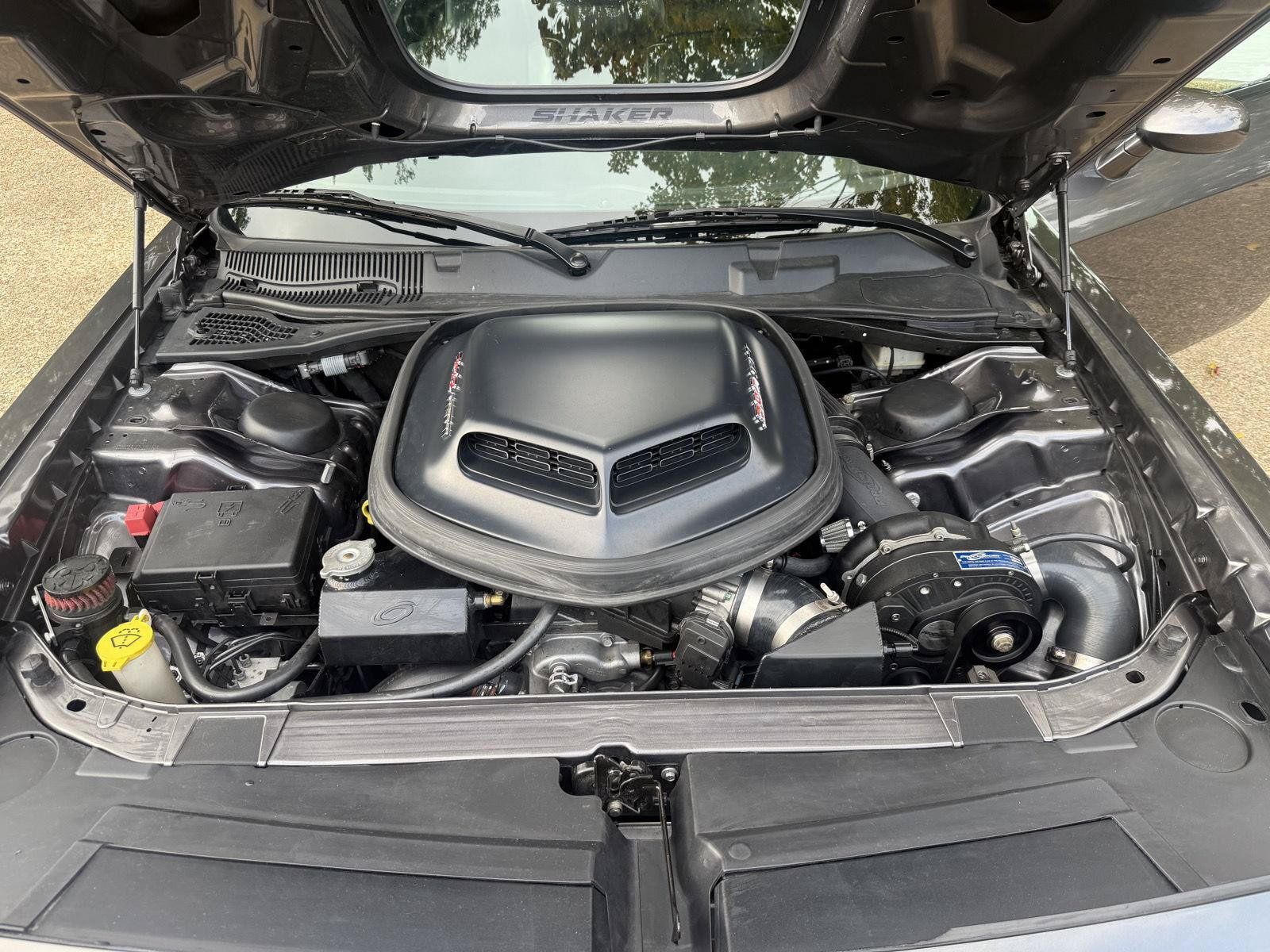 Used 2016 Dodge Challenger R/T Scat Pack RWD image 16