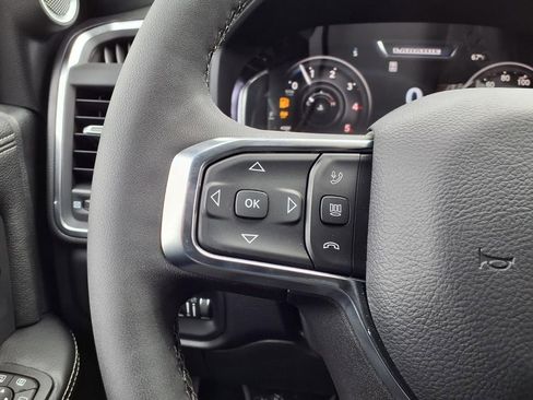 New 2026 RAM 2500 Laramie AWD/4WD image 11