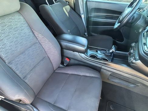 Used 2023 Dodge Durango SXT Launch Edition image 32