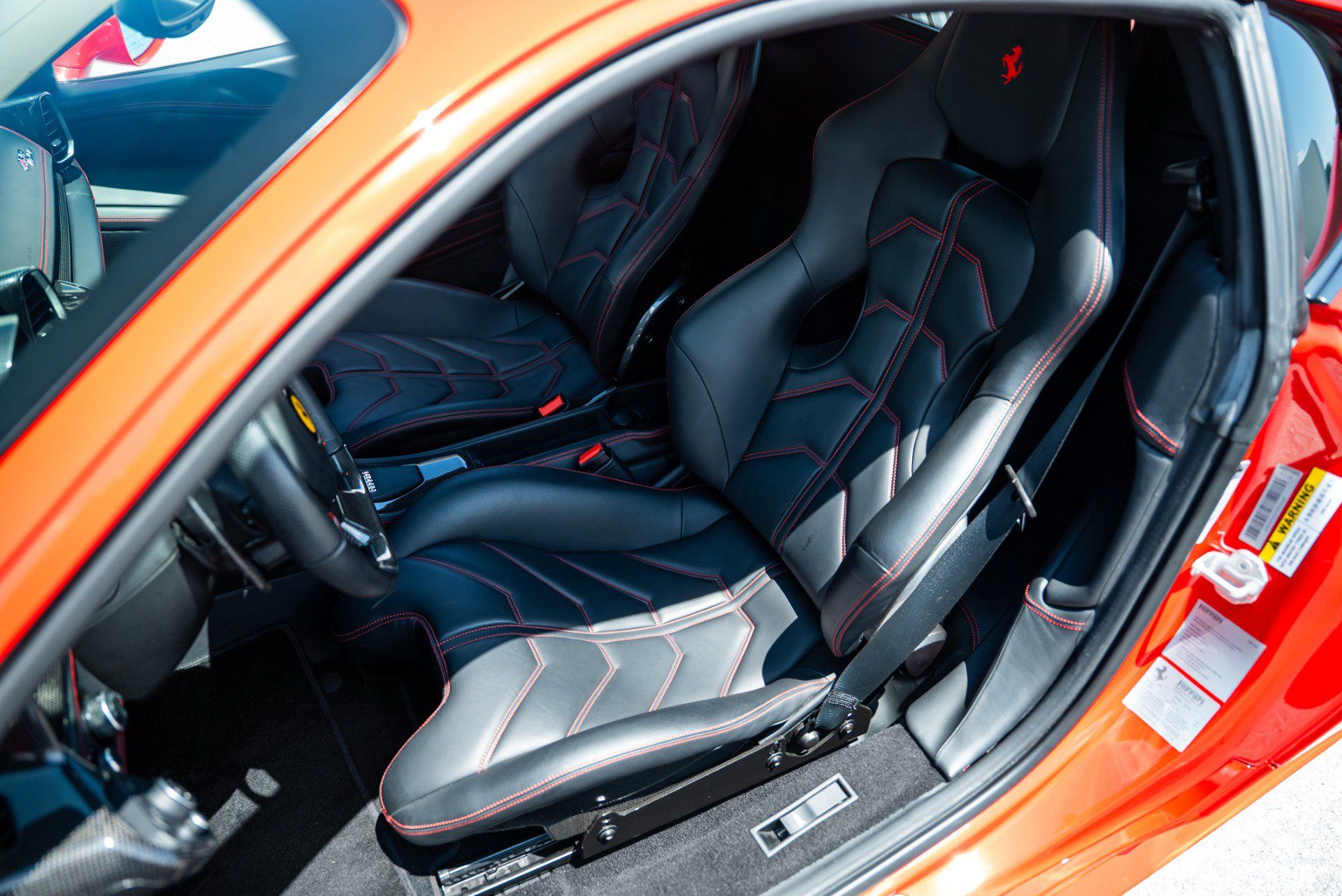 Used 2014 Ferrari 458 Italia Coupe RWD image 8