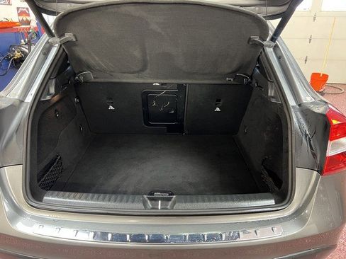 Used 2018 Mercedes-Benz GLA 250 GLA250 4MATIC image 9