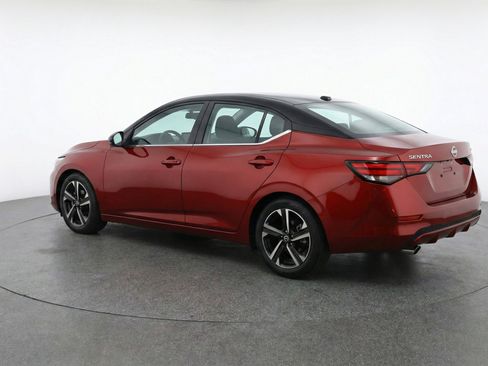Used 2025 Nissan Sentra SV FWD image 6