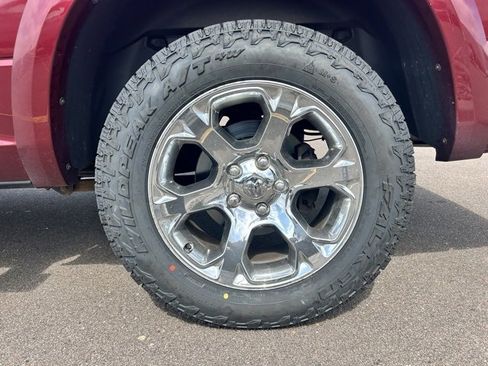 Used 2016 RAM 1500 Laramie w/ Convenience Group image 10