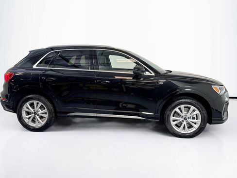 New 2025 Audi Q3 2.0T Premium image 4