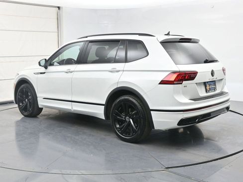Used 2023 Volkswagen Tiguan SE R-Line AWD/4WD image 19