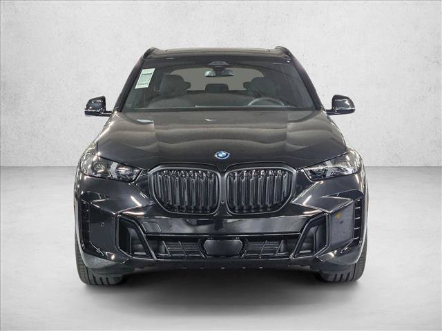 Used 2026 BMW X5 xDrive50e w/ M Sport Package AWD/4WD image 2