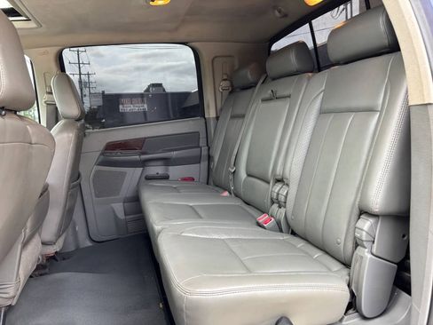 Used 2009 Dodge Ram 2500 Truck Laramie AWD/4WD image 12