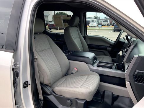 Used 2019 Ford F150 XLT w/ Equipment Group 301A Mid RWD image 9