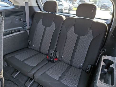 New 2026 Kia Sorento LX FWD image 15