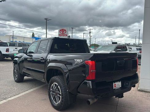 Certified 2024 Toyota Tacoma TRD Sport w/ TRD Sport Upgrade Package AWD/4WD image 5