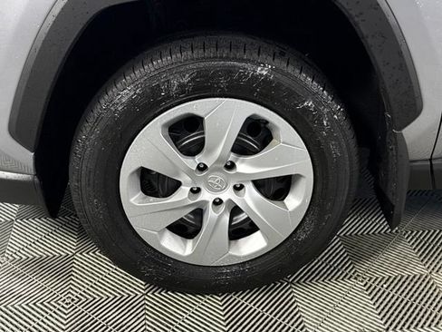 Used 2025 Toyota RAV4 LE FWD image 16