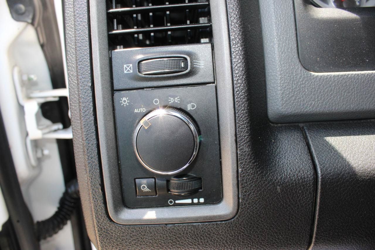 Used 2014 RAM 2500 Tradesman w/ Chrome Appearance Group AWD/4WD image 20