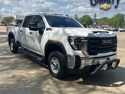 Used 2024 GMC Sierra 2500 Pro image 1