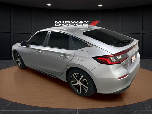 Used 2023 Honda Civic LX image 3