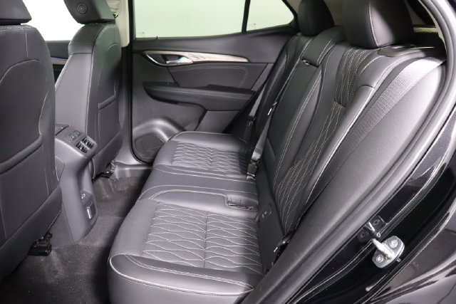 Used 2023 Buick Envision Avenir FWD image 14