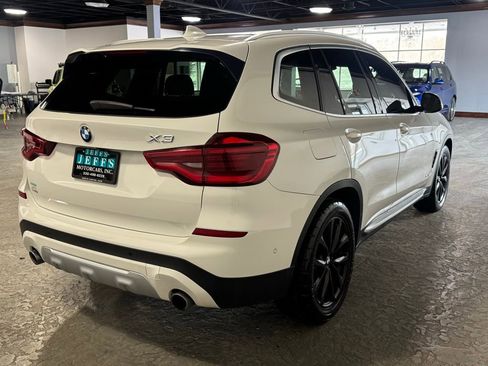 Used 2018 BMW X3 xDrive30i image 4
