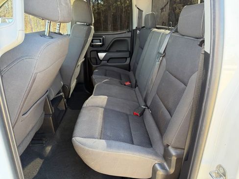 Used 2018 Chevrolet Silverado 1500 LT image 13