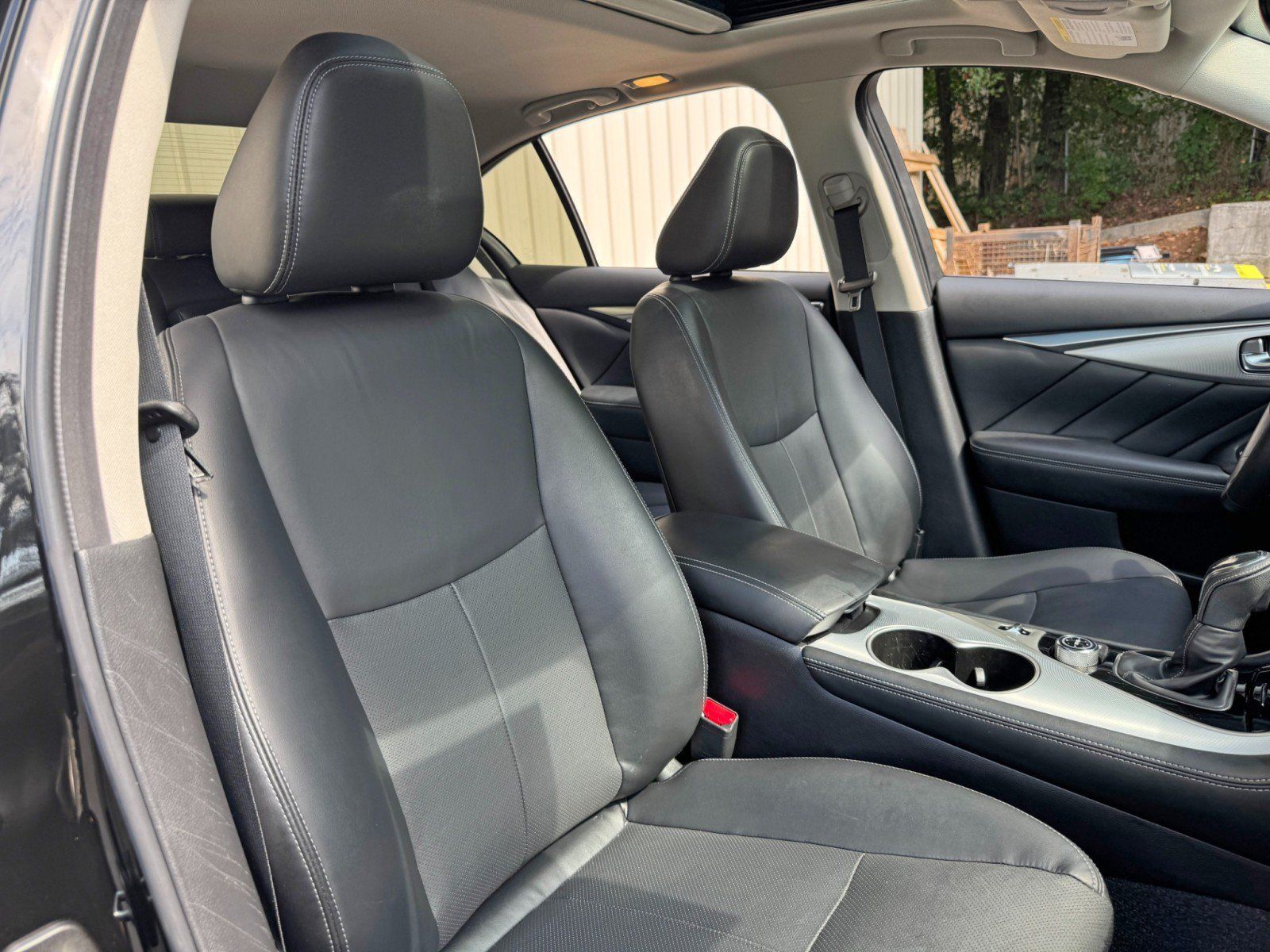 Used 2023 INFINITI Q50 Luxe w/ Cargo Package RWD image 39