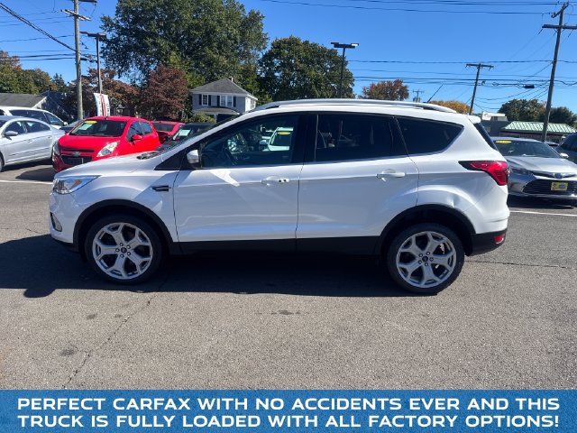 Used 2019 Ford Escape Titanium AWD/4WD image 3