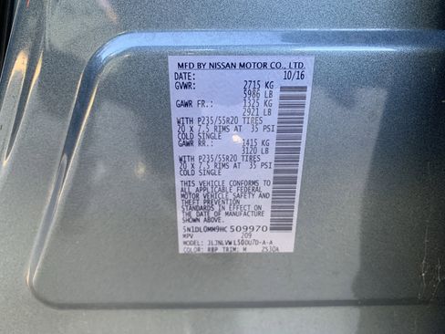 Used 2017 INFINITI QX60 Luxe w/ Deluxe Technology Package image 36