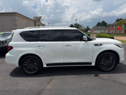 Used 2024 INFINITI QX80 Sensory w/ Cargo Package AWD/4WD image 23