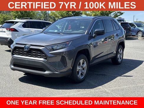 Used 2022 Toyota RAV4 LE AWD/4WD image 5