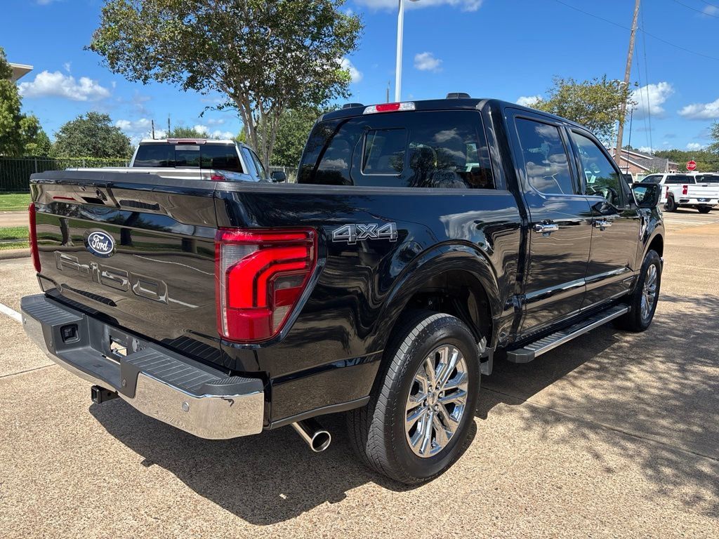 Used 2025 Ford F150 Lariat w/ Equipment Group 501A Mid AWD/4WD image 5