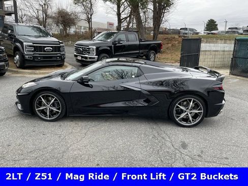 Used 2021 Chevrolet Corvette Stingray Preferred Conv w/ Z51 Performance Package image 4