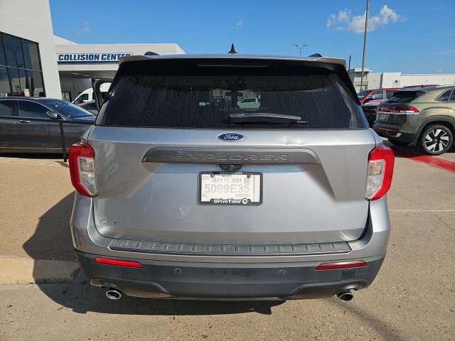 Used 2021 Ford Explorer XLT w/ Equipment Group 202A RWD image 5