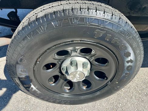 Used 2005 Chevrolet Silverado 1500 W/T image 11