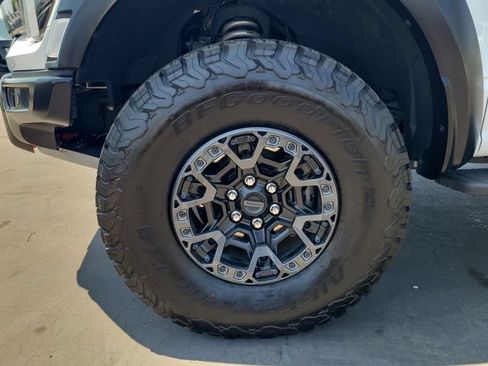 Certified 2024 Ford F150 Raptor w/ Equipment Group 803A Raptor R AWD/4WD image 33