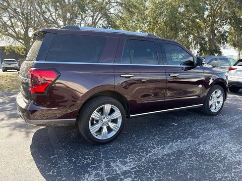 Used 2024 Ford Expedition King Ranch AWD/4WD image 3