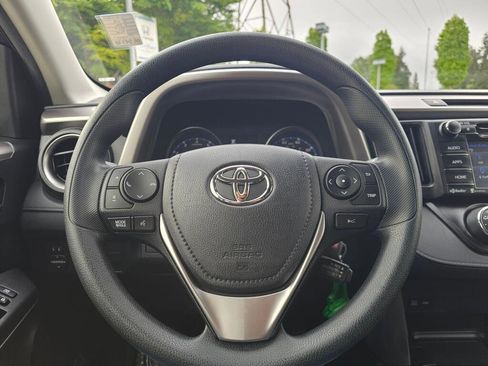 Used 2018 Toyota RAV4 LE w/ All Weather Liner Package AWD/4WD image 25