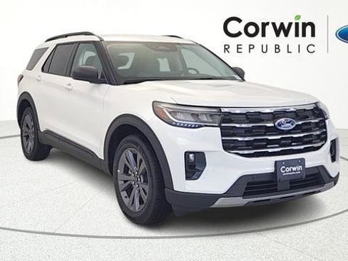 New 2026 Ford Explorer Active image 1