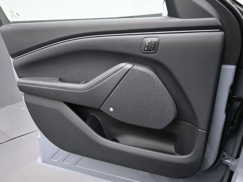 New 2025 Ford Mustang Mach-E Premium image 15