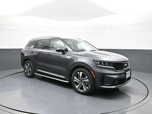 Certified 2023 Kia Sorento SX Prestige AWD/4WD image 4