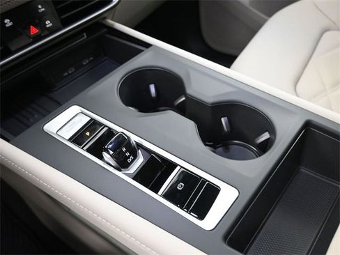 New 2026 Volkswagen Atlas SE image 31